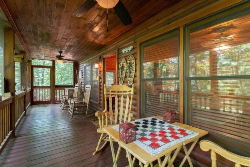 Mountain Spirit Cabin - Fireplace And Hot Tub Villa Блу Ридж Екстериор снимка