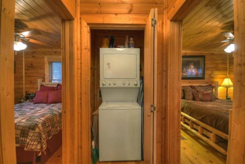Mountain Spirit Cabin - Fireplace And Hot Tub Villa Блу Ридж Екстериор снимка